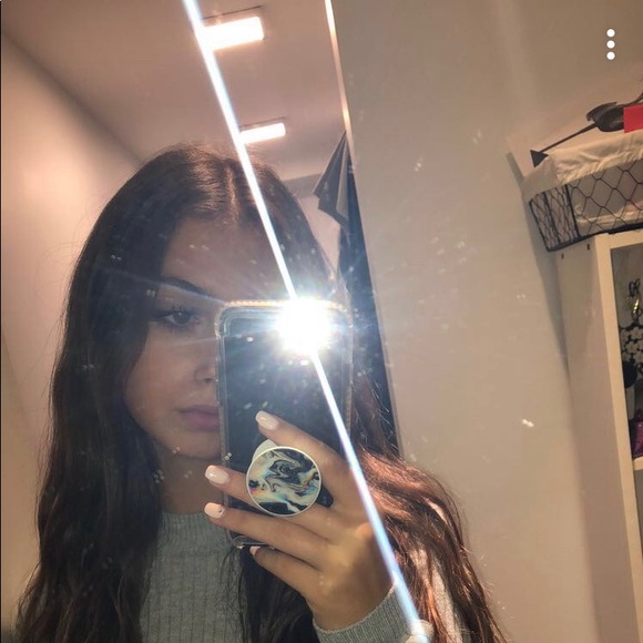 Meet your Posher, Alex - Picture 1 of 1